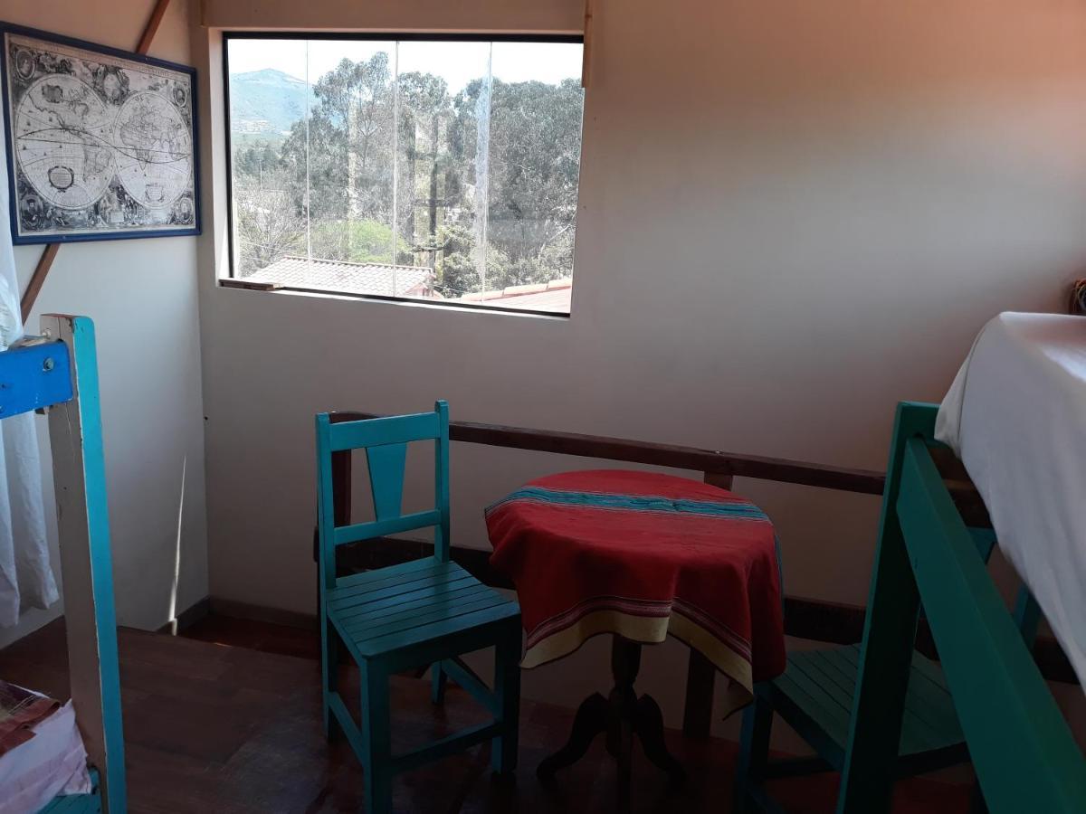 Los Aventureros Hostel Samaipata Exterior photo
